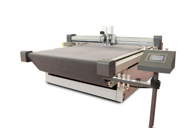 Nội thất ô tô Composite cắt máy Feeding And Blanking System